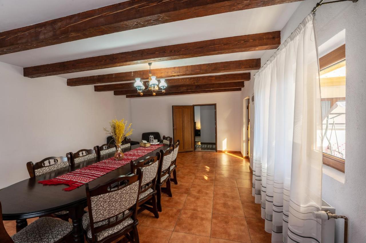 Casa Brutarului Crit Hotell Eksteriør bilde