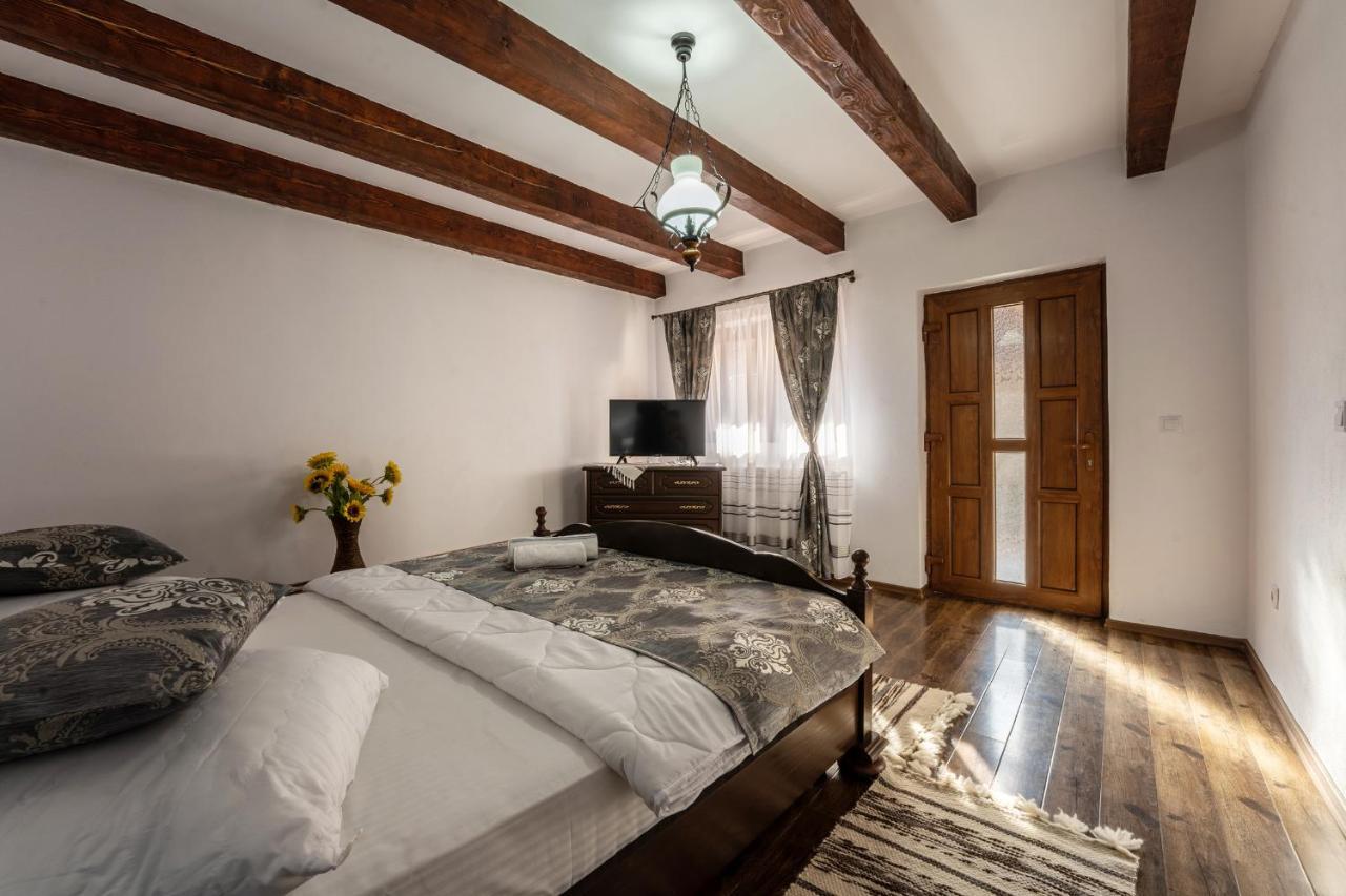 Casa Brutarului Crit Hotell Eksteriør bilde