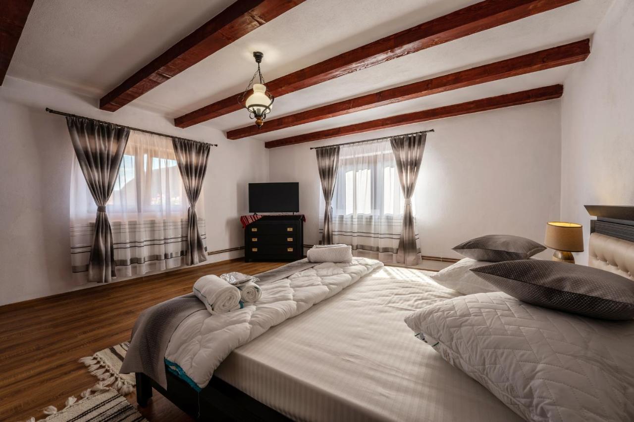 Casa Brutarului Crit Hotell Eksteriør bilde